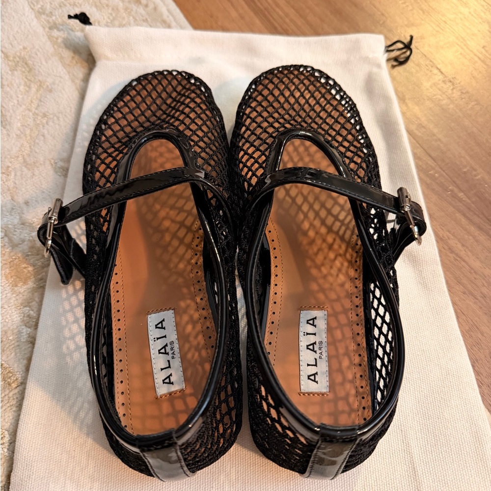 Alaia Black Mesh Flats - Picture 3 of 5